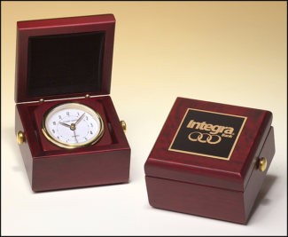 Main Image of Mahogany Finish Case, Metal Goldtone Knobs and Velour Lined Lld