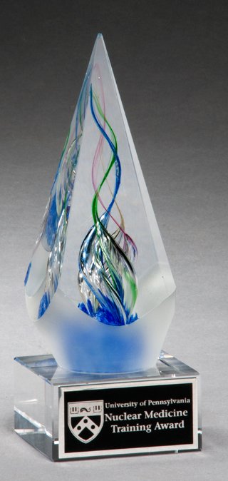 Main Image of Arrow shaped art glass award with frosted glass accent