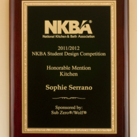 Main Image of Rosewood piano-finish plaque featuring a gold florentine border with textured black center engraving plate.