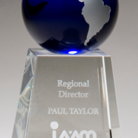 Main Image of Crystal Trophy with Blue Globe