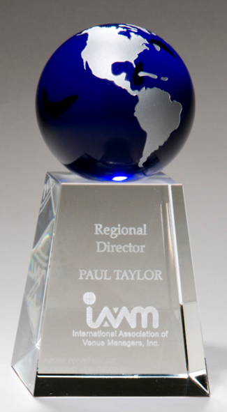Main Image of Crystal Trophy with Blue Globe